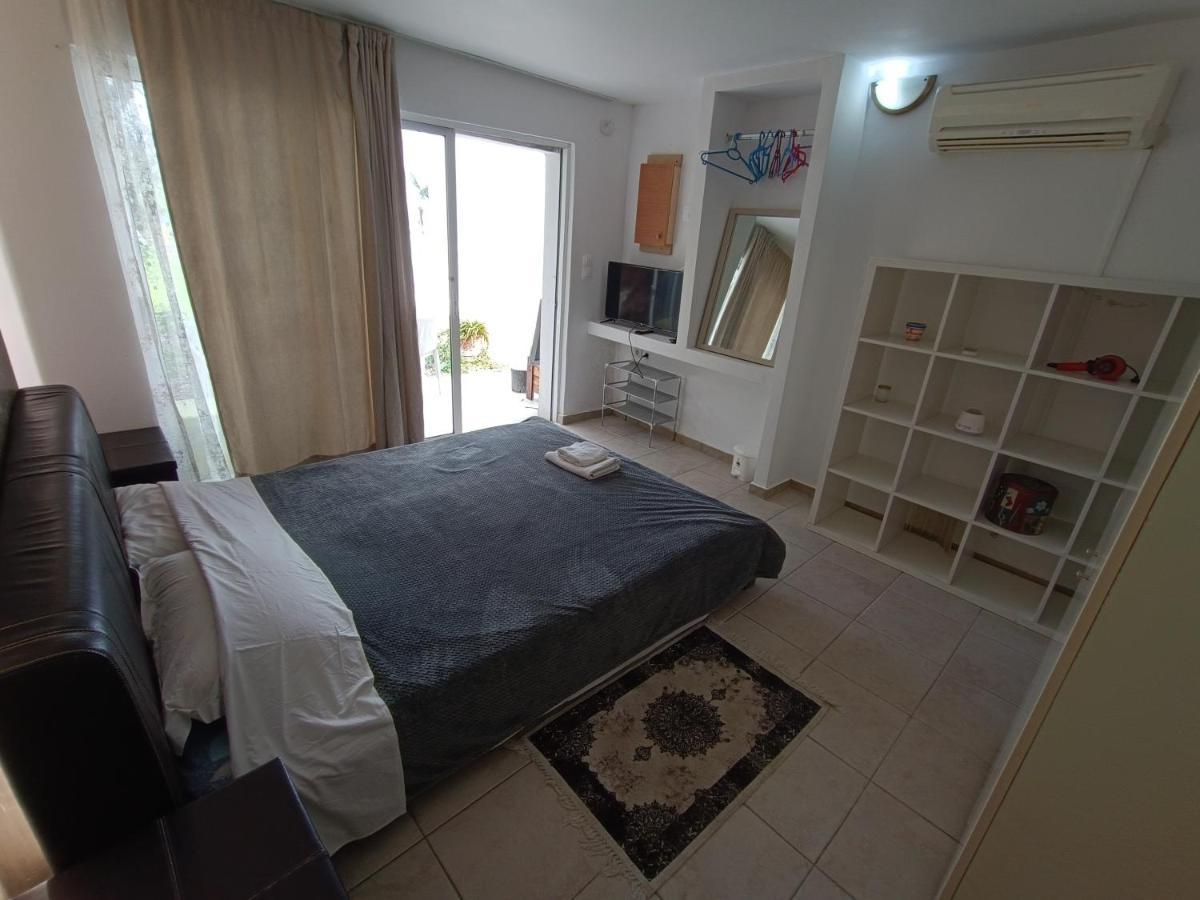 Azalea Garden Apartment With Mountain View Kremastí Dış mekan fotoğraf